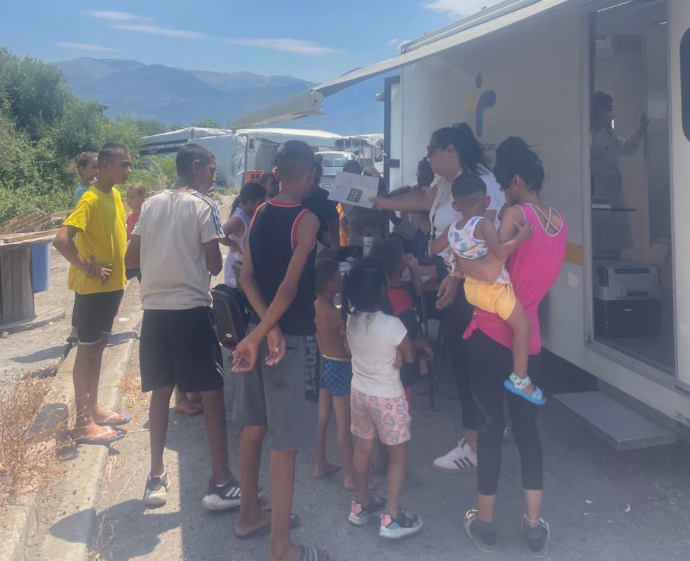 Δήμος Καλαμάτας: Παιδιατρικός εμβολιασμός Ρομά με  τη συμμετοχή του Κέντρου Κοινότητας