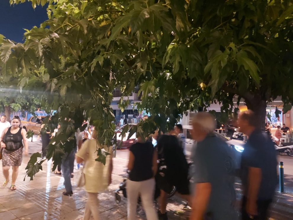 Θα στραβωθεί  ο κόσμος στη Ναυαρίνου
