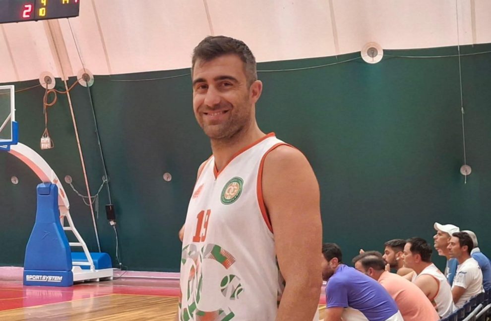 Ο Σωκράτης Παπασταθόπουλος στην ομάδα μπάσκετ Olympico Padel