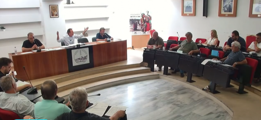 Δημοτικό Συμβούλιο Μεσσήνης: Μια συνεδρίαση που θύμιζε παιδότοπο…