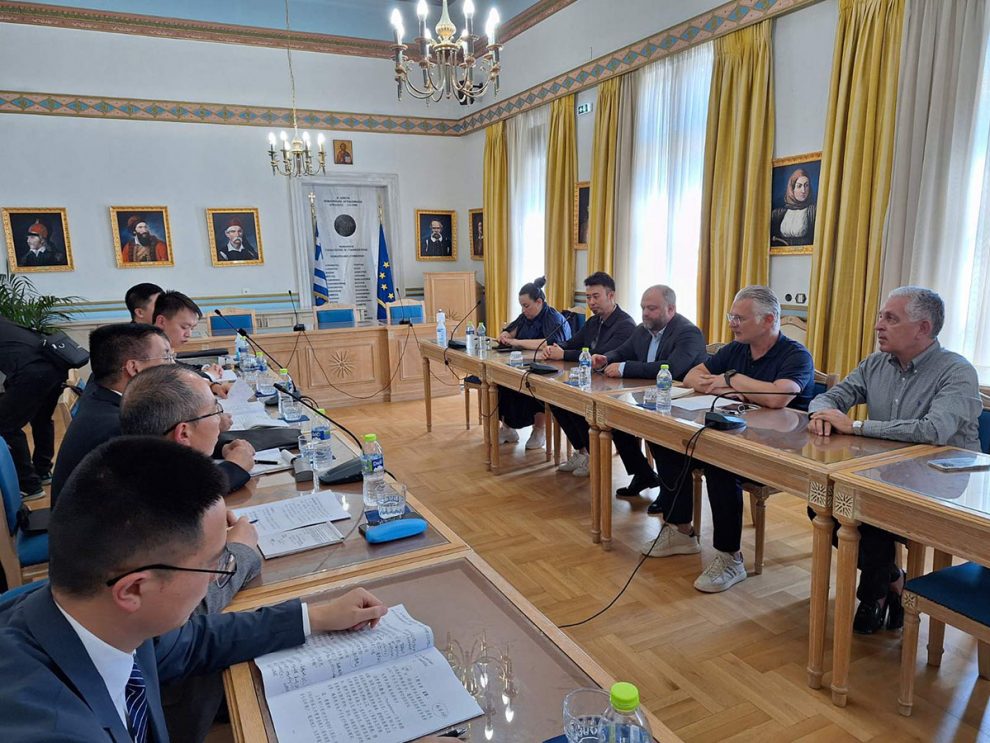 Η Περιφέρεια Πελοποννήσου υποδέχθηκε  αντιπροσωπεία της Επαρχίας Γκουιζού της Κίνας