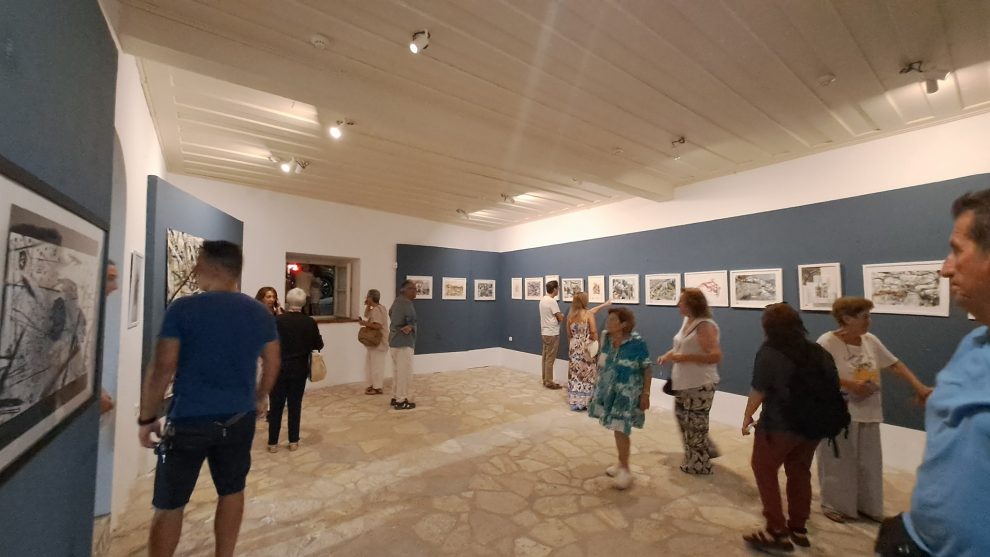 Κυπαρισσία: Εντυπωσιακή η έκθεση ζωγραφικής  «Ρυθμός» της Ελεάννας Μαρτίνου