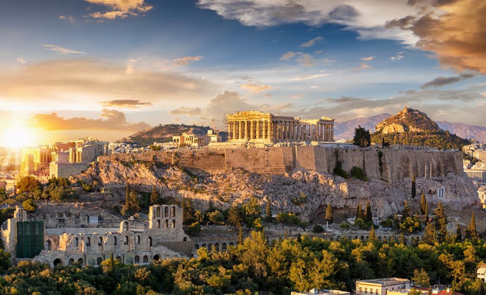 «Η πόλη δεν αφηγείται το παρελθόν της, αλλά το εμπεριέχει όπως ένα χέρι τις γραμμές του»