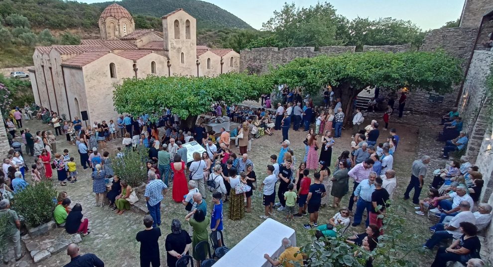 Ο εσπερινός της Μεταμορφώσεως στο Ανδρομονάστηρο Μεσσηνίας