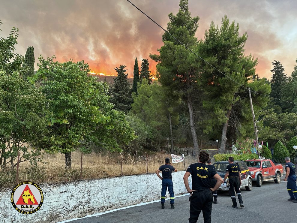 Συνδρομή της ΟΑΚ Μεσσηνίας  στον πυρκαγιά στον Αετό
