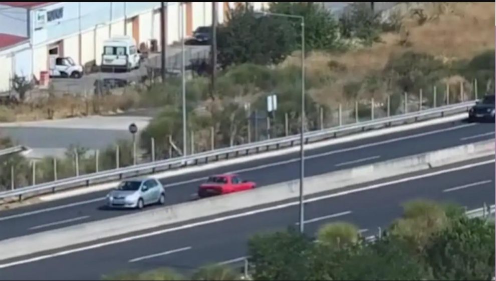Αυτοκίνητο μπήκε ανάποδα στον  αυτοκινητόδρομο Τρίπολης – Καλαμάτας