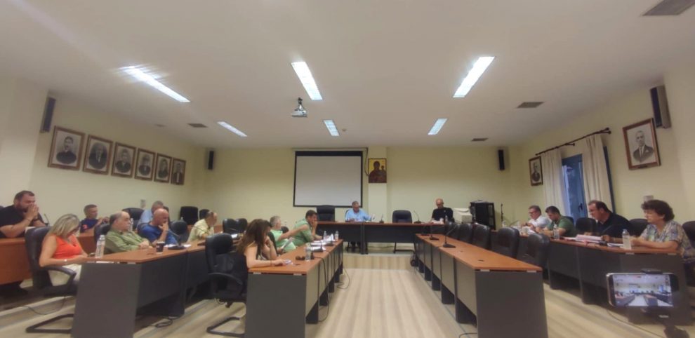 Δημοτικό Συμβούλιο Τριφυλίας: Συζήτησαν, αλλά δεν κατέληξαν σε ψήφισμα για τη Γάζα