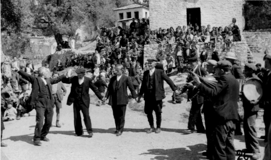 «ΘΑΡΡΟΣ» 15 Σεπτεμβρίου 1938: Εντυπώσεις από το πανηγύρι στη Νέα Κορώνη
