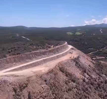 Η κατασκευή του αυτοκινητόδρομου Ριζόμυλος – Πύλος – Μεθώνη από ψηλά