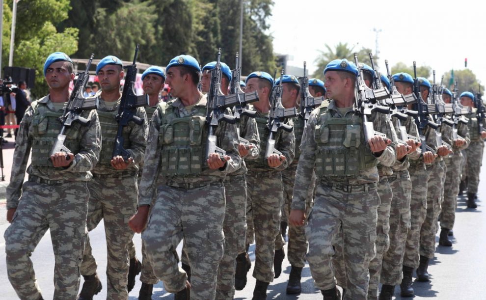 Οι Τούρκοι διπλασιάζουν τον αριθμό των στρατευμάτων τους στην Κύπρο