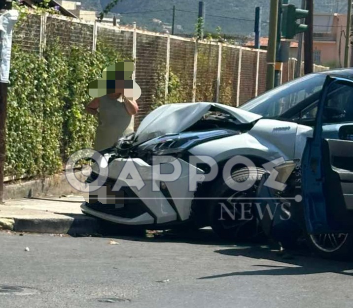 Σφοδρή σύγκρουση οχημάτων στη Λακωνικής
