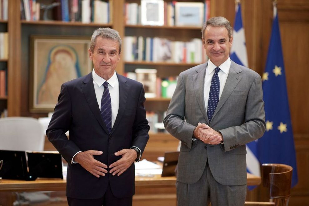 Στη Νέα Δημοκρατία προσχώρησε ο Ανδρέας Λοβέρδος