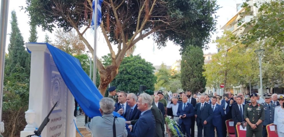 Αποκαλυπτήρια του Μνημείου Πεσόντων Εφέδρων Αξιωματικών στην Καλαμάτα
