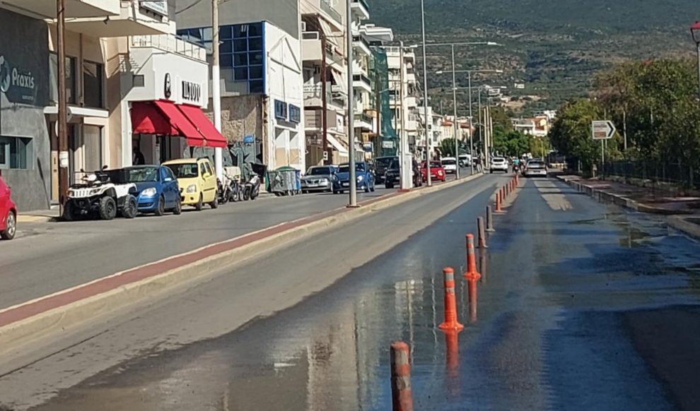 Ποτίζουν «στο γάμο του Καραγκιόζη»