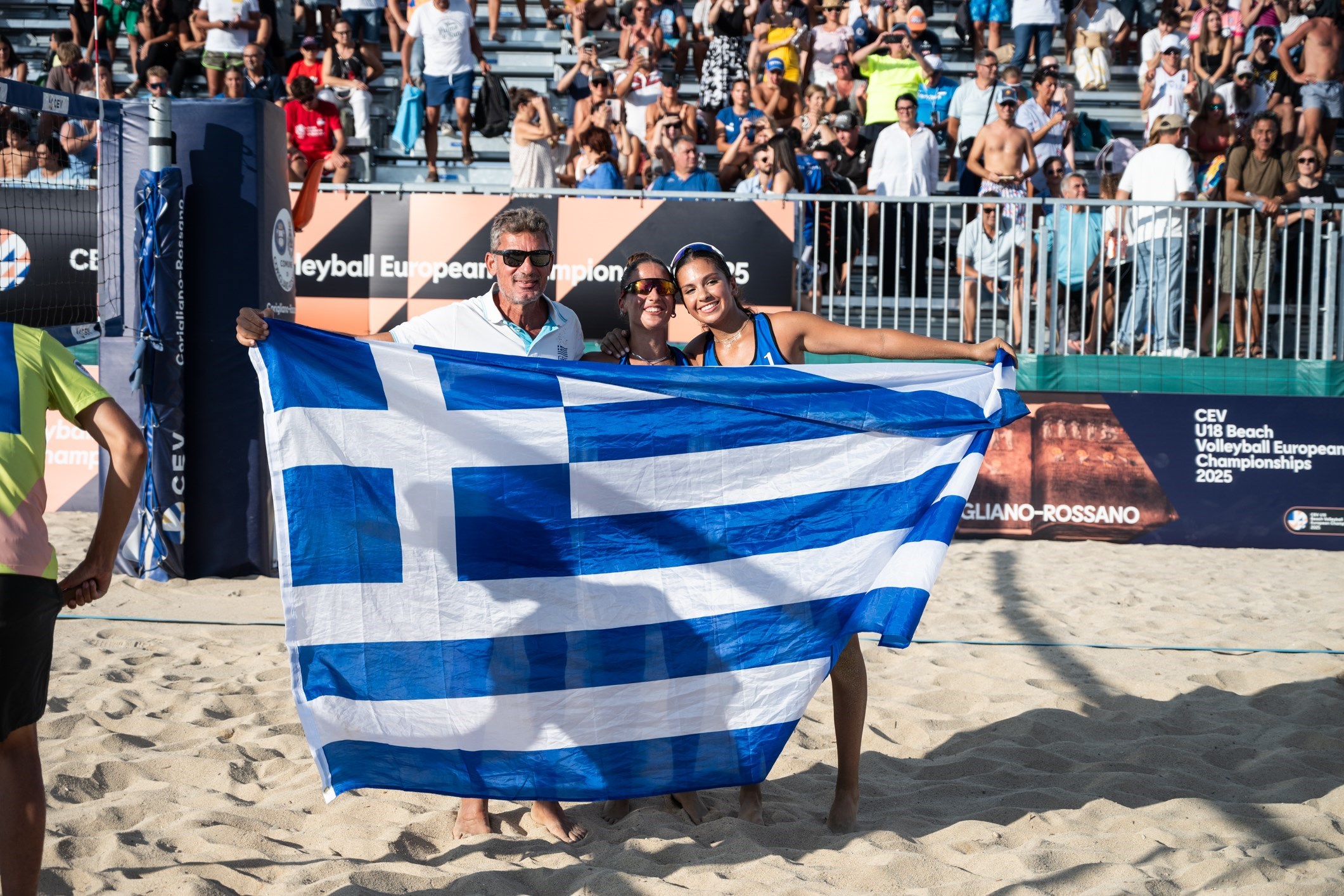 Ευρωπαϊκό Κ18 μπητς βόλεϊ: Με τον Καλαματιανό προπονητή Στάθη Χανδρινό η Ελλάδα στην κορυφή της Ευρώπης