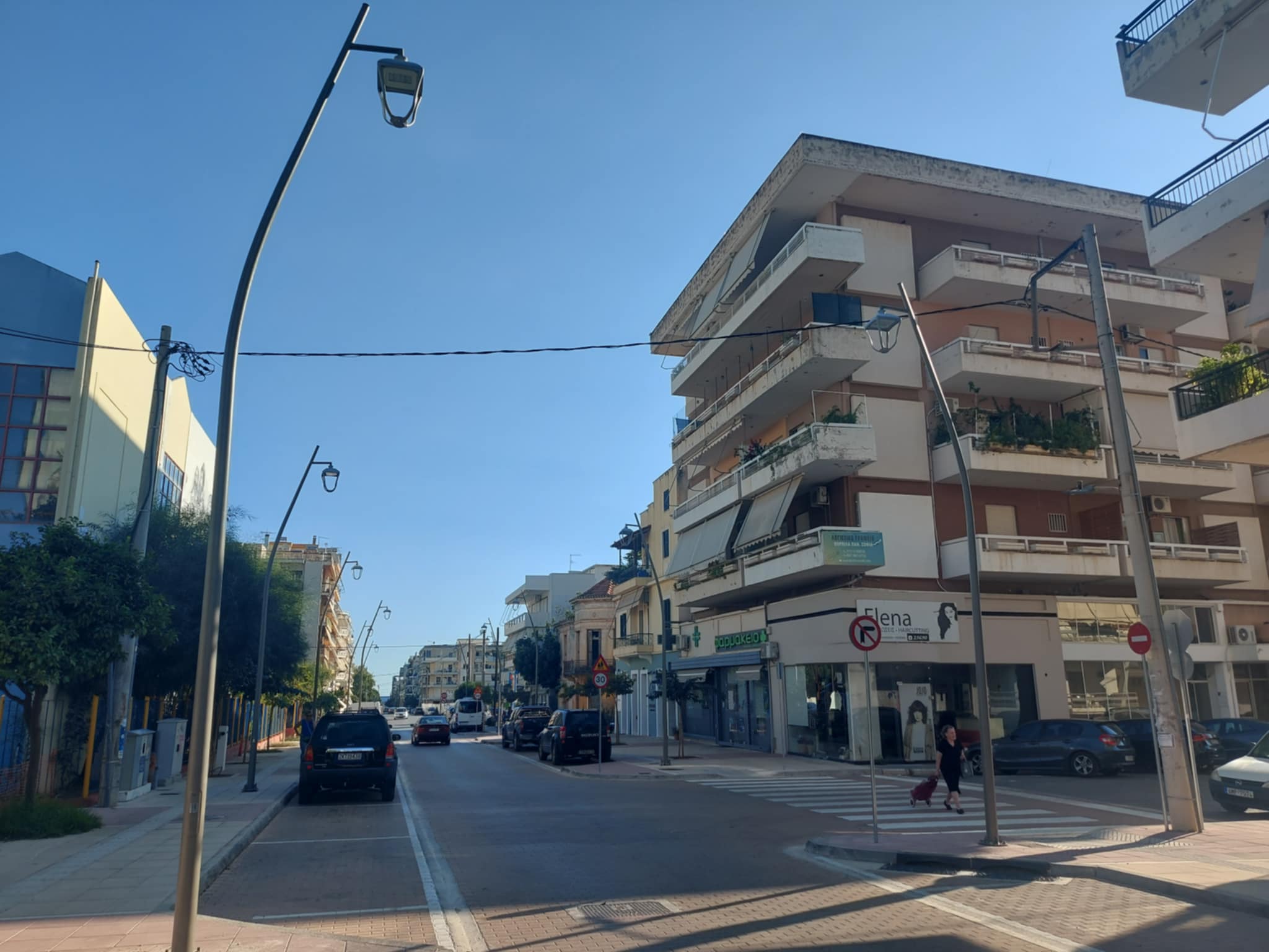 Ξεκίνησαν να βάζουν φώτα
