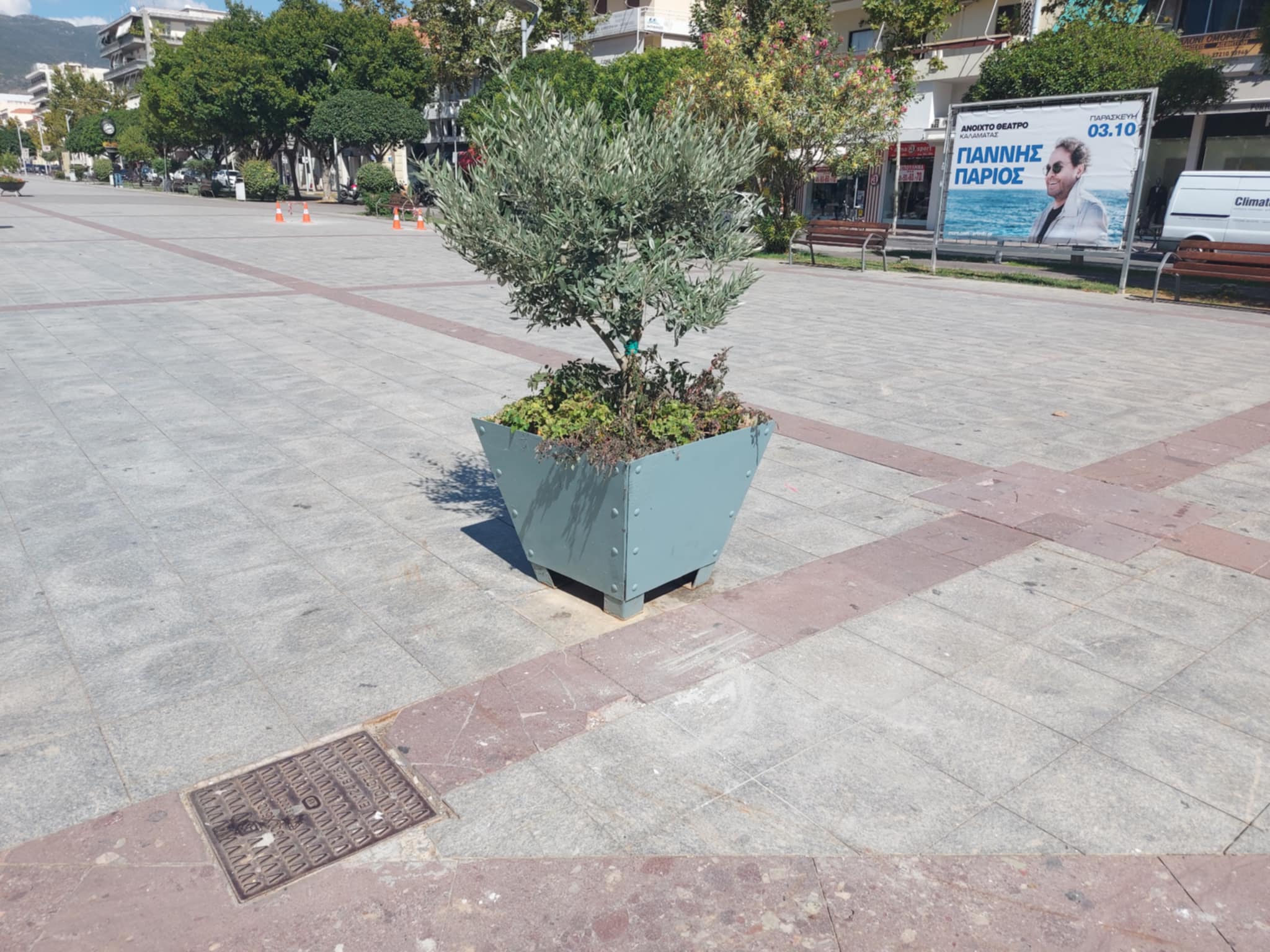 Είναι πολλές οι σπασμένες πλάκες