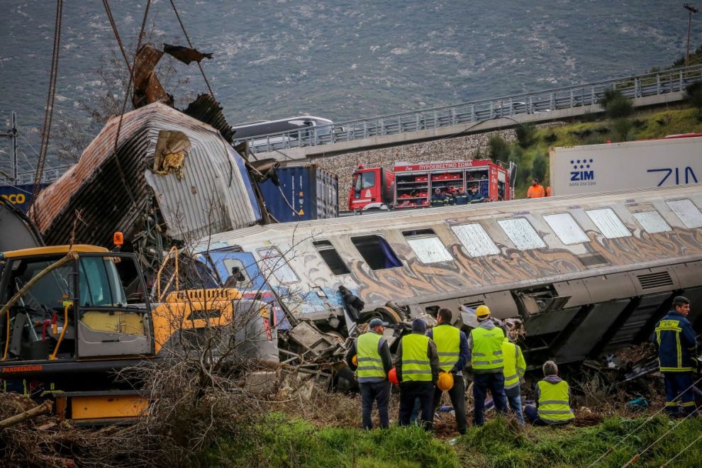 Τέμπη: Έκλεισε η ανάκριση, 10 γ.γ. του υπουργείου παραπέμπονται μαζί με Καραμανλή