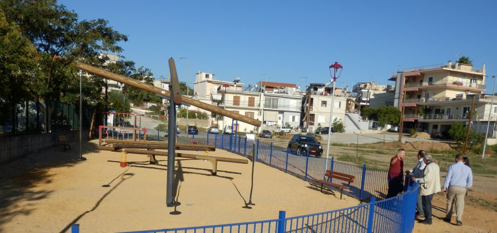 Νέος εξοπλισμός σε παιδικές χαρές της Καλαμάτας