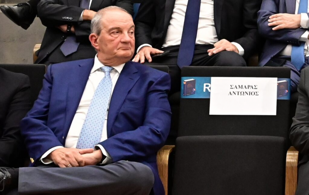 Η χυλόπιτα Σαμαρά σε Μητσοτάκη