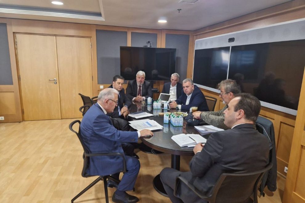 ΚΕΔΕ: Ζητά την απόσυρση του νομοσχεδίου για την οδική ασφάλεια