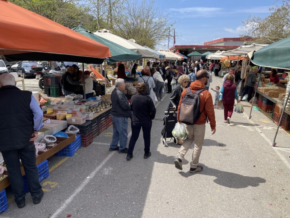 Πρωί Σαββάτου… μια βόλτα  στην Κεντρική Αγορά Καλαμάτας