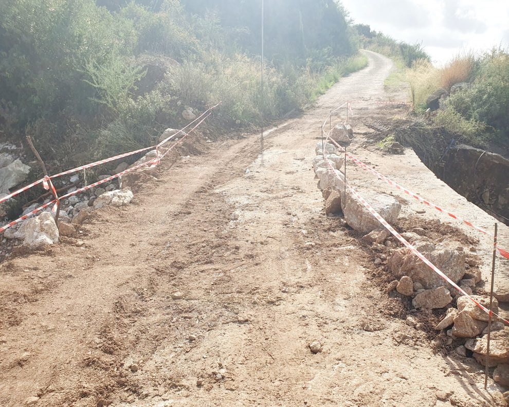 Νέα Πελοπόννησος: «Δεν είχαν γίνει οι απαραίτητοι καθαρισμοί των ρεμάτων, που αποτελούν ευθύνη της Περιφέρειας»