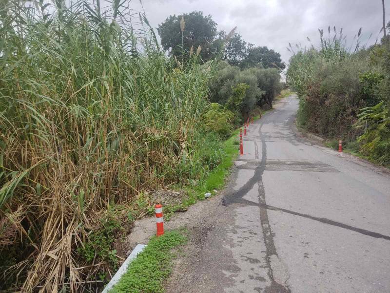 Επικίνδυνος δρόμος κοντά  στο 7ο Γυμνάσιο Καλαμάτας