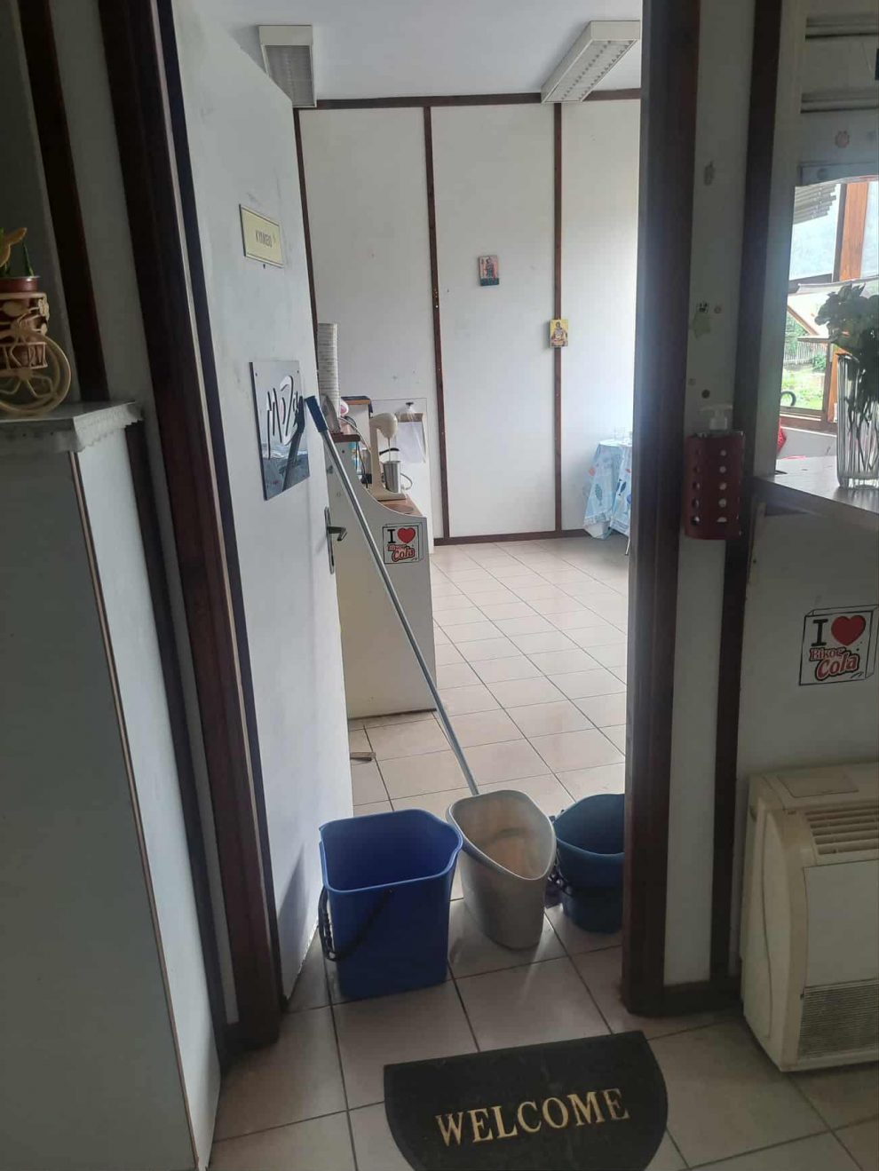 Μπάζει νερά η Αστυνομική Διεύθυνση Μεσσηνίας