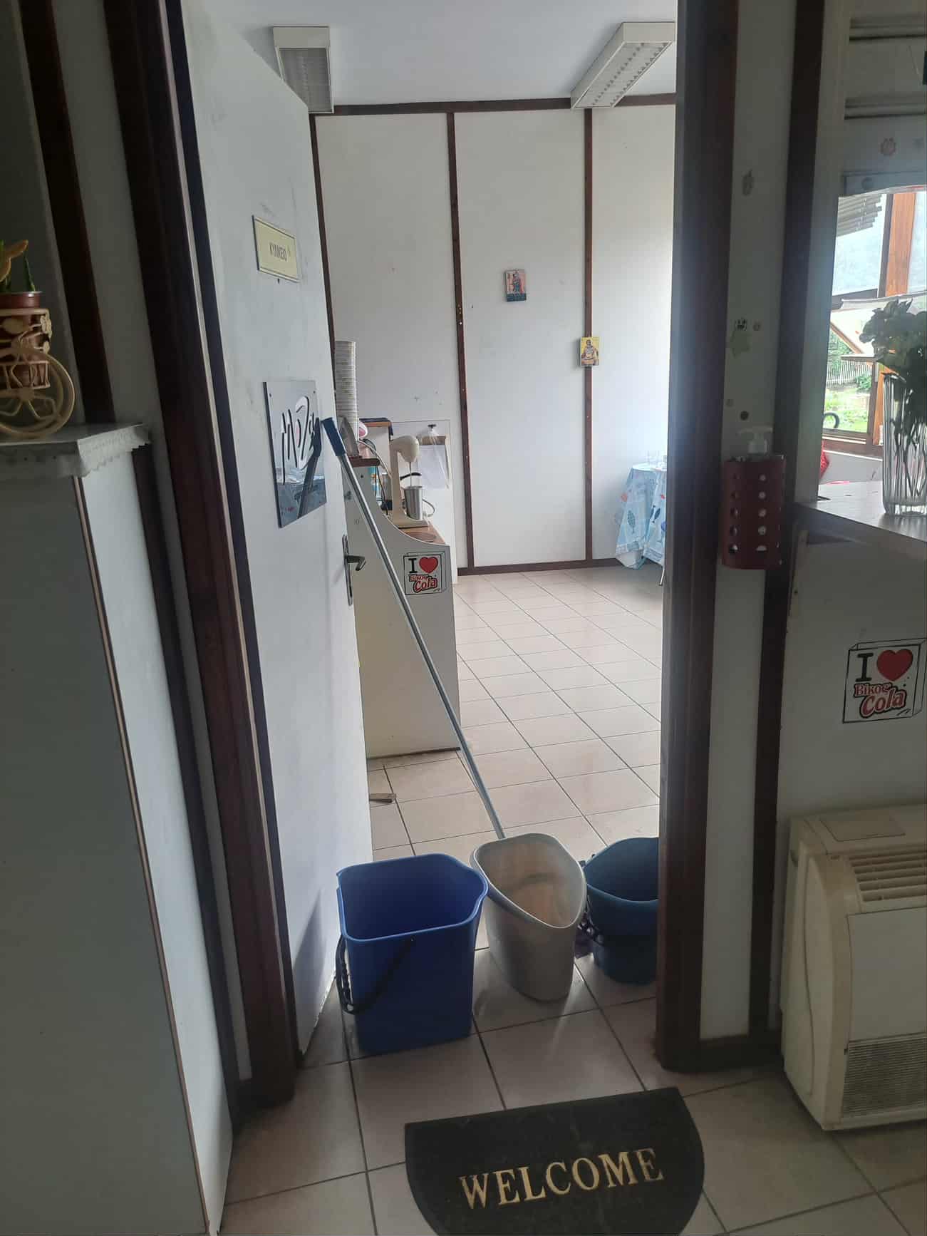 Μπάζει νερά η Αστυνομική Διεύθυνση Μεσσηνίας