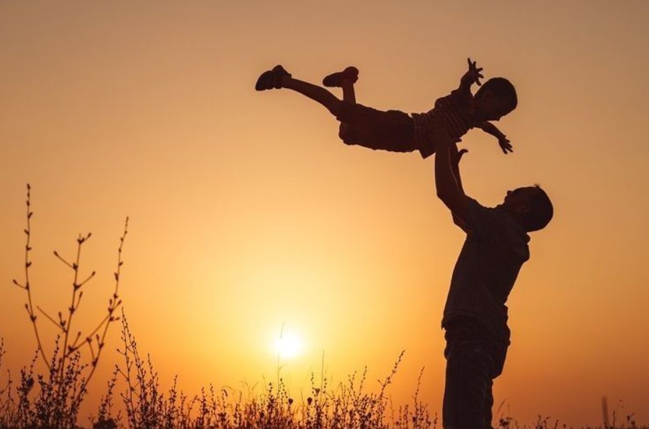 Περιφέρεια Πελοποννήσου: Αυξημένο το ενδιαφέρον για  απόκτηση παιδιού μέσω υιοθεσίας