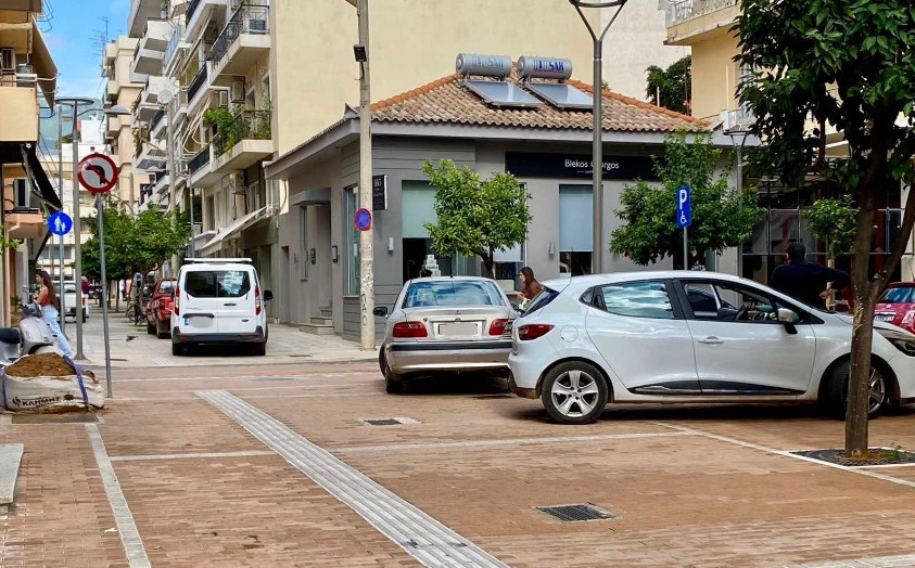 Στο ίδιο έργο θεατές