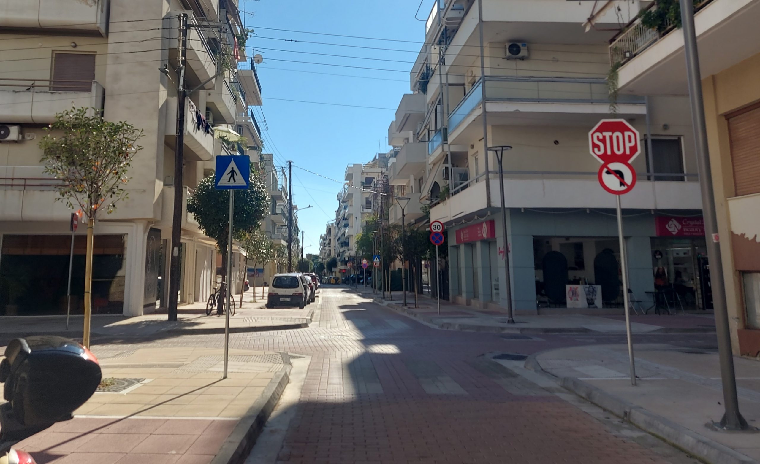 Οι αναπλάσεις προβλέπουν  κατάργηση των οδοδεικτών;