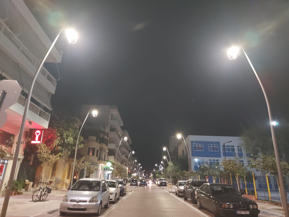 Έκαναν πάρτι οι περίοικοι  των αναπλασμένων οδών