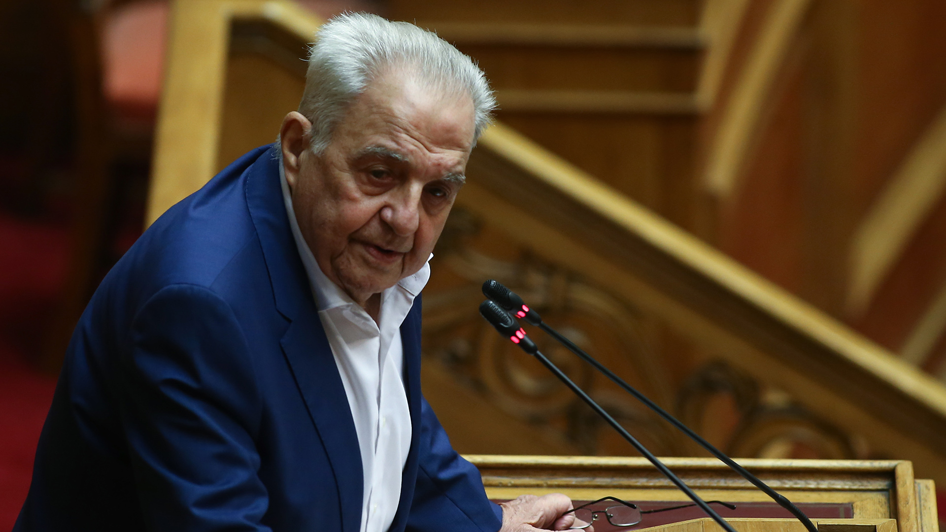 Πέθανε ο Αλέκος Φλαμπουράρης