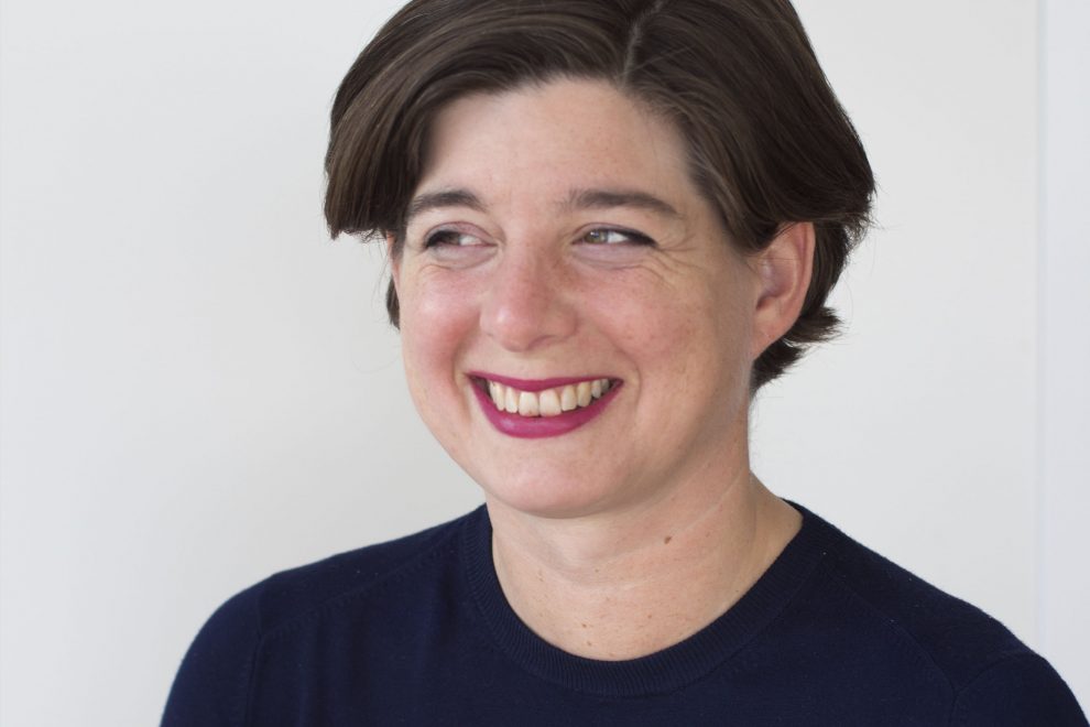 Julia Lazarus στο «Θ»: «Το περιβάλλον βρίσκεται στην καρδιά των πάντων»