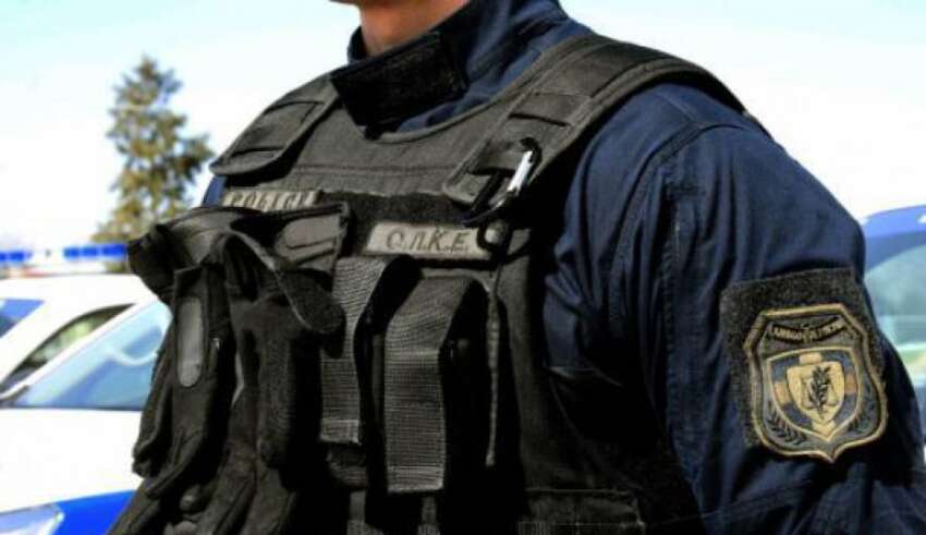 Σύλληψη 38χρονου στη Φαρακλάδα για εκκρεμή καταδικαστική απόφαση