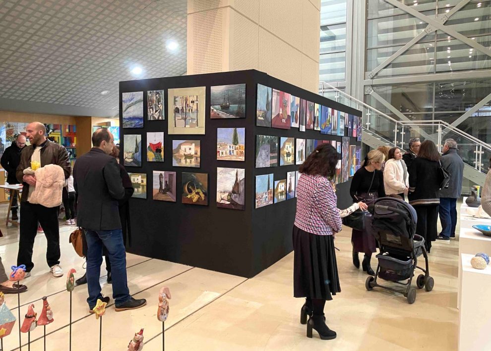 Χριστούγεννα στο Μέγαρο