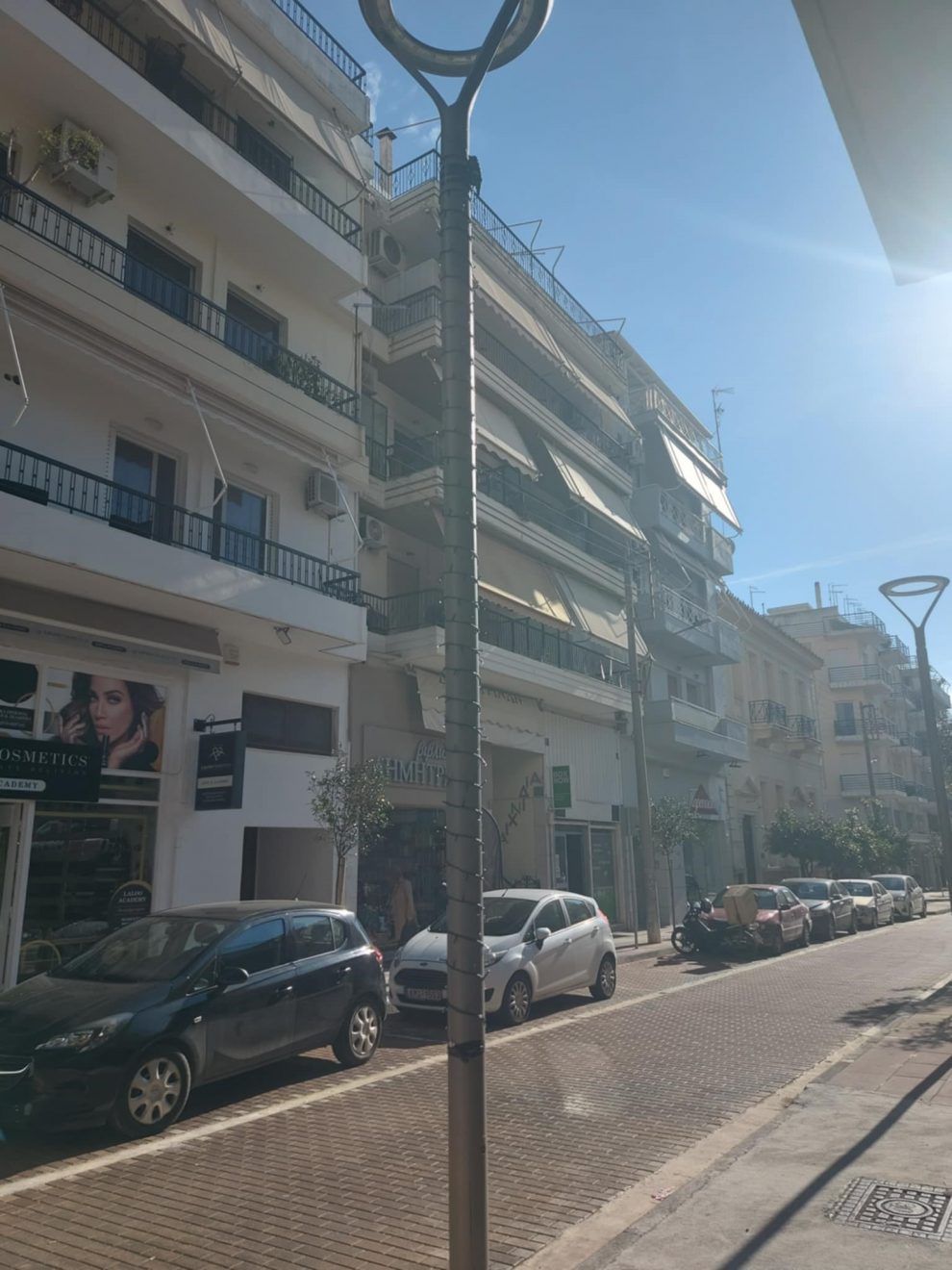 Αφού εκεί είναι άχρηστα, ας τα πάνε αλλού…