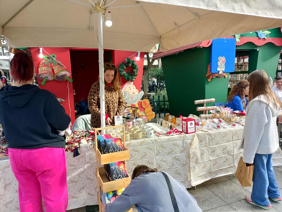 Μέχρι τις 31 Δεκεμβρίου στην κεντρική πλατεία το Φιλοζωικό bazaar