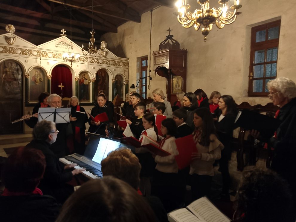 Χορωδία Allegri: Ύμνοι, κάλαντα και χριστουγεννιάτικα τραγούδια στο ναό Αγίου Νικολάου -Αγίου Αθανασίου