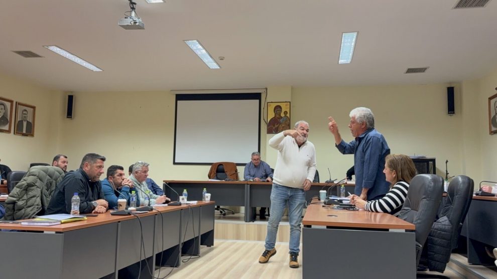 Γαργαλιάνοι: «Το ψέμα έχει κοντά ποδάρια» λένε στον Λεβεντάκη