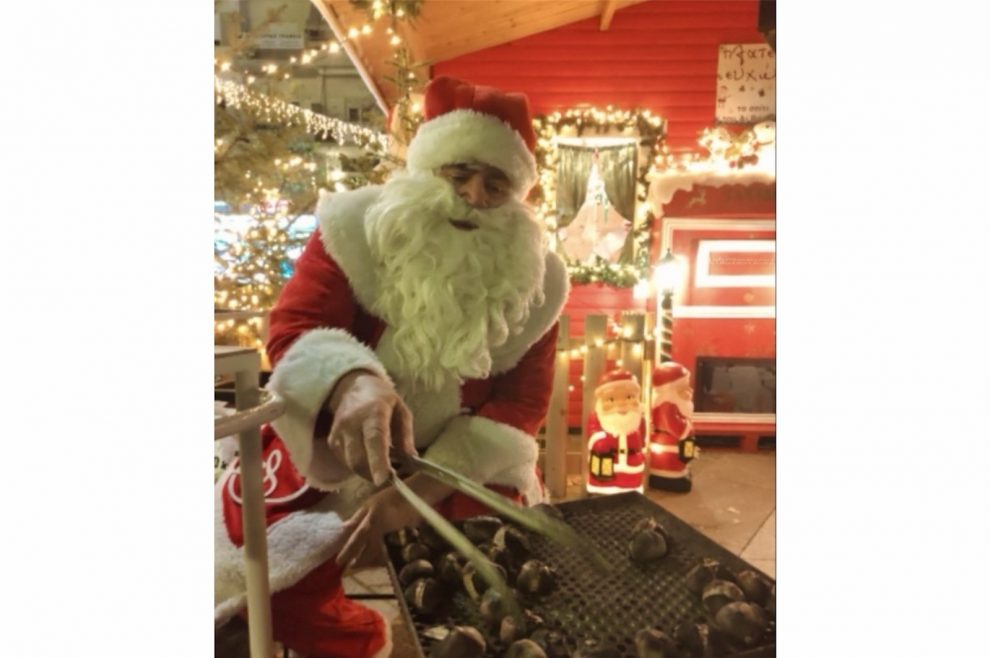 Καλαμάτα: Άρωμα παράδοσης και ζεστά κάστανα σήμερα στην “Πλατεία των Ευχών”