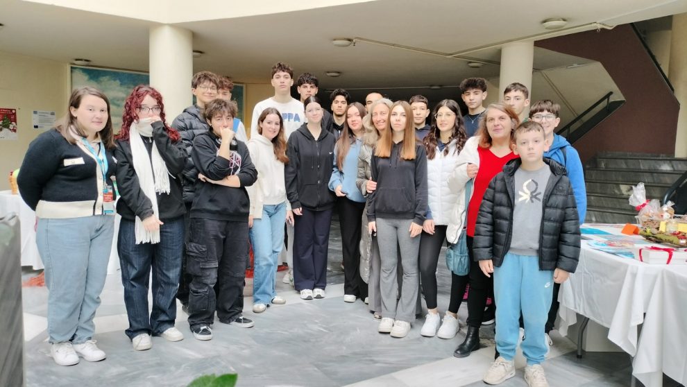 Συνεργασία της ομάδας Εrasmus του 2ου Γενικού Λυκείου Καλαμάτας με τα Παιδικά Χωριά SOS