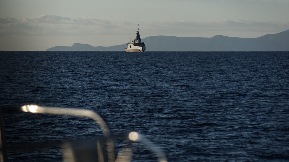 Η Ελλάδα υποδέχεται τη φρεγάτα «Κίμων»