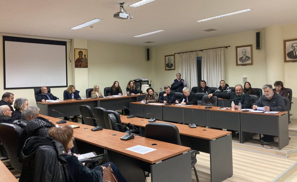 «Όχι σε λιγνιτωρυχείο» από Δημοτική Κοινότητα Κυπαρισσίας, βουλευτές, αυτοδιοικητικούς και κατοίκους