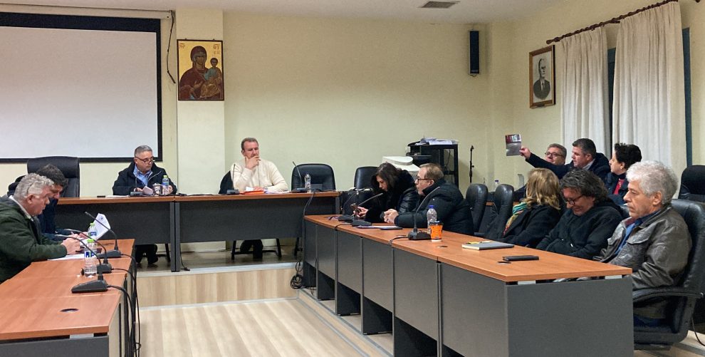 Δ.Σ. Τριφυλίας: Πράσινα σημεία, σκοτάδια, νερά σε παιδικό σταθμό