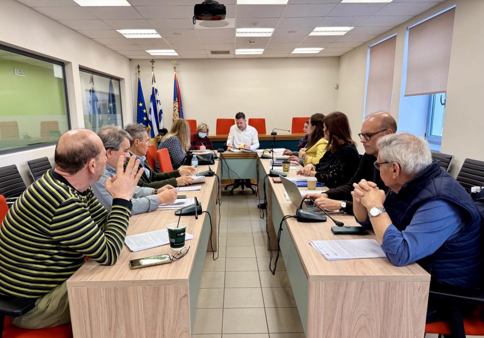 Φάρις: Η ανάθεση διευθυντικών καθηκόντων  στην προϊσταμένη Οικονομικών έφερε αντιδράσεις