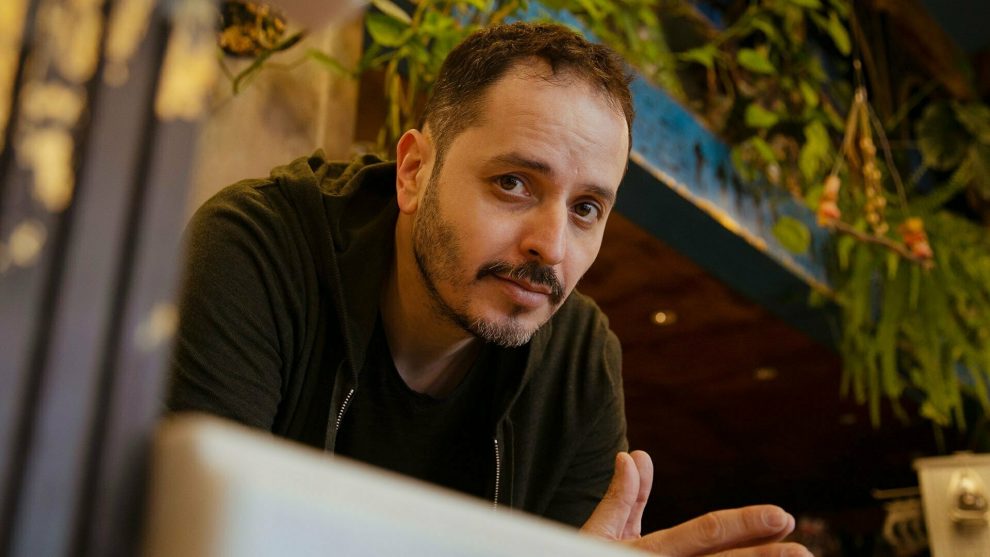 Ξανά διαθέσιμα εισιτήρια για τον Αλέξανδρο Τσουβέλα στην Καλαμάτα