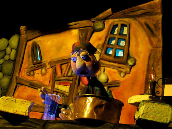 «Η Φεγγαρόσουπα» στο Εργατικό Κέντρο Καλαμάτας